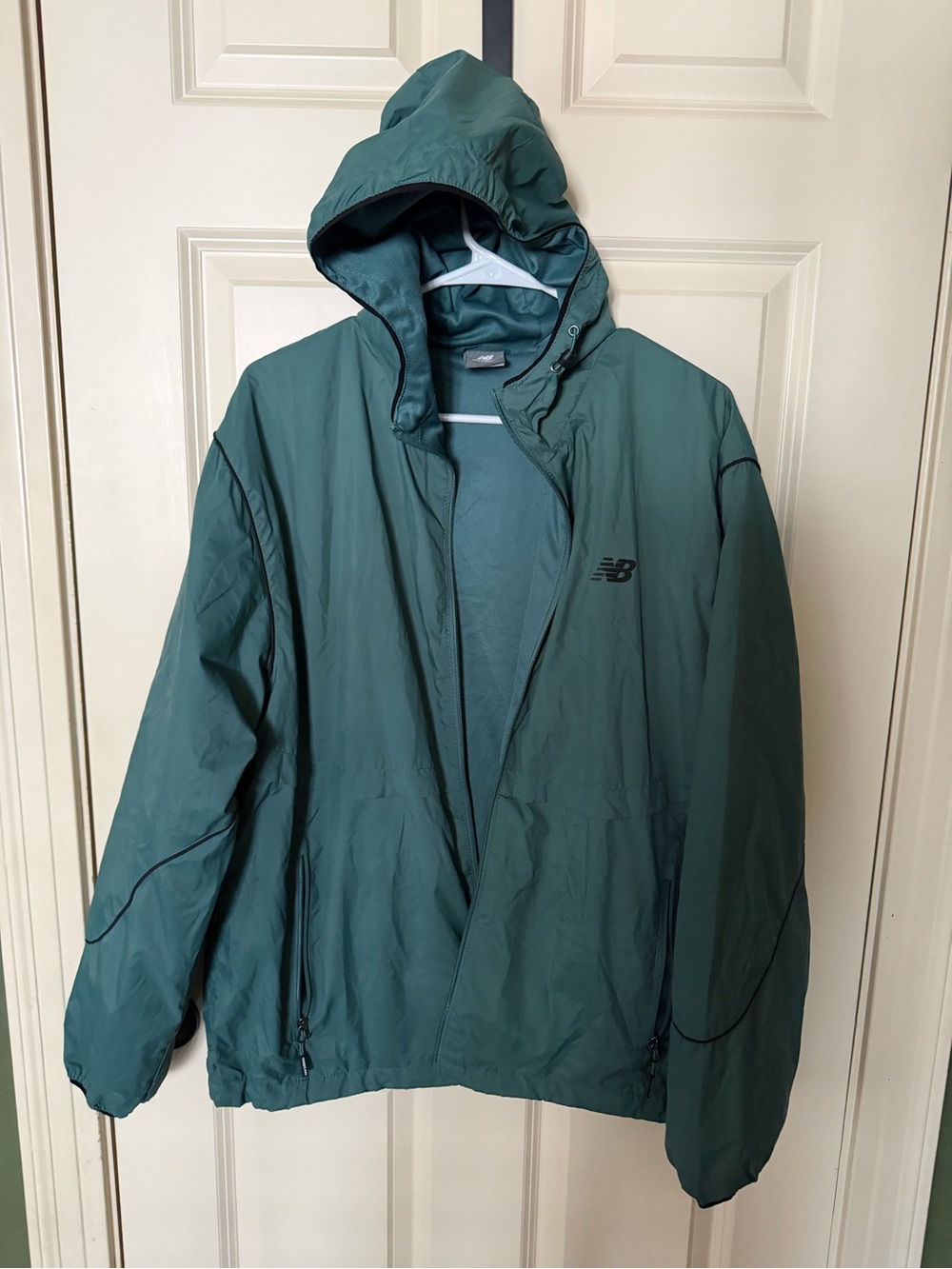 New Balance Men's Teal Green Hooded Lightweight Jacket